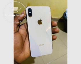 iPhone XS Max 64Gb