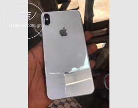 iPhone XS Max 64Gb