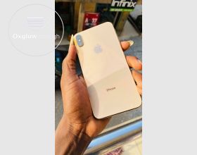 iPhone XS Max 64Gb