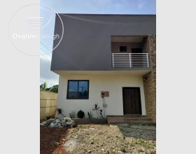 LUXURY 2 BEDROOM HOUSE FOR SALE