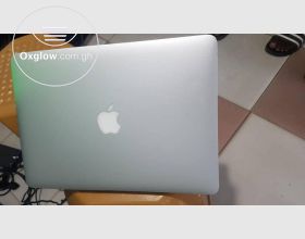 MacBook Air 2015 Laptop