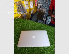 MacBook Air 2015 With Free Bag