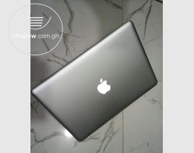 MacBook pro 13inch 2012