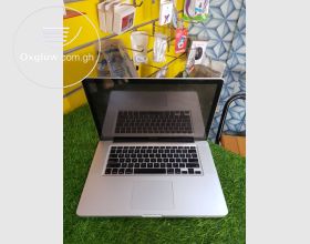 MacBook Pro  2011 With Free Bag
