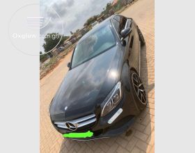 Mercedes Benz C220 2015 Model