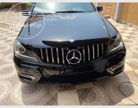 Mercedes Benz C250 2014 Model