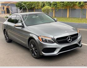Mercedes Benz C300 2015 Model