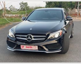 Mercedes Benz C300 2015 Model