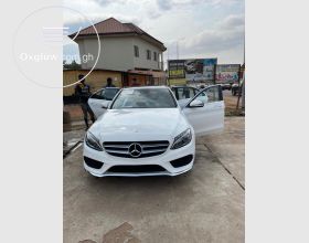 Mercedes Benz C300 2016 Model