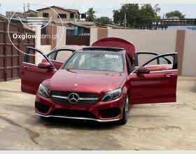 Mercedes Benz C300 2017 Model