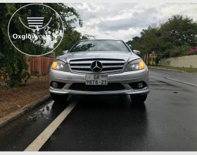 Mercedes Benz C300 4Matic 2010 Model