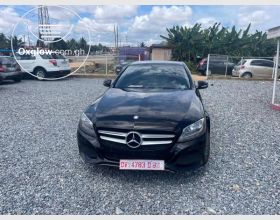 Mercedes Benz C300 4Matic 2015 Model