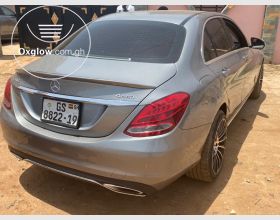 Mercedes Benz C300 4Matic 2016 Model