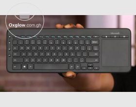 MICROSOFT KEYBOARD WITH LAPTOP MOUSE PAD