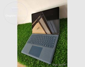 Microsoft Surface Laptop iii