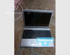 Neat Samsung i5 laptop