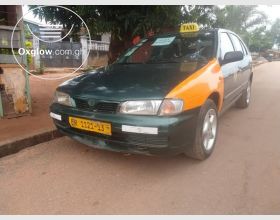 Nissan Almera 2000 Taxi