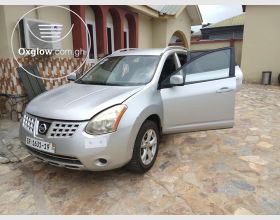 Nissan Rogue 2010 Model