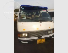 Nissan Urvan TD