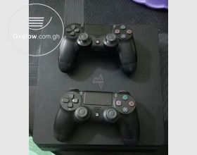 PlayStation 4 Slim 1TB 