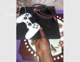 PlayStation 4 Slim