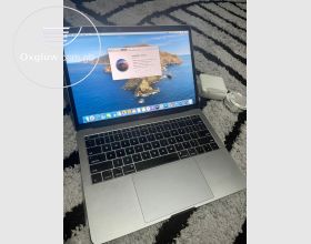 Preowned MacBook Pro 2017 