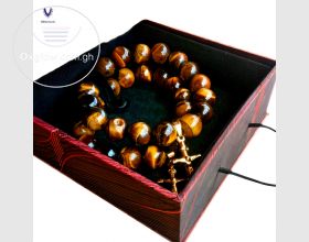 Quality and original tiger-eye beads