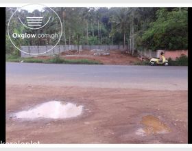 Registered plots for sale at kasoa by the road side