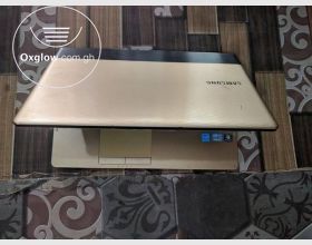 Samsung Core i3 Laptop