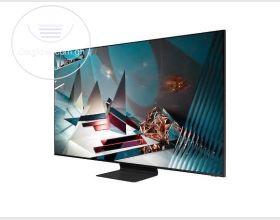 Samsung Q-led Q800T 8K 82" TV