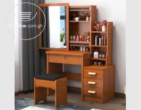 Set dressing table available 