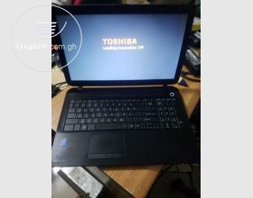 Toshiba Core i3 Laptop