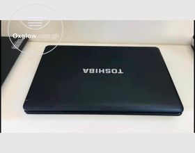 Toshiba Core i5 Laptop