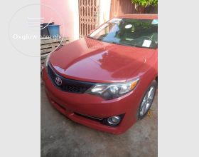 Toyota Camry SE 2014 Model