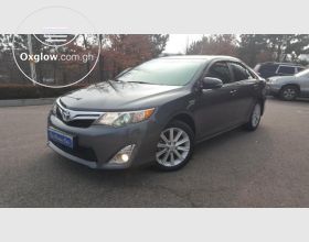 Toyota Camry XLE 2014 Model