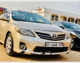 TOYOTA COROLLA LE 2010 MODEL