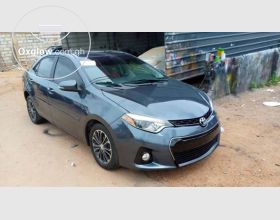 Toyota Corolla S 2012 Model