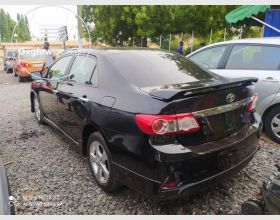 Toyota Corolla S 2013