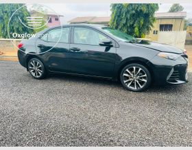 Toyota Corolla SE 2017 Model
