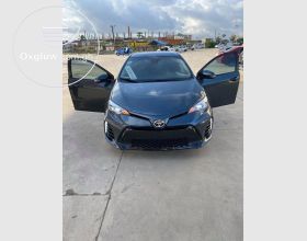 Toyota Corolla SE 2017 Model