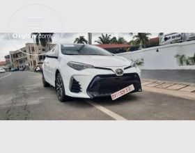 Toyota Corolla SE 2018 Model