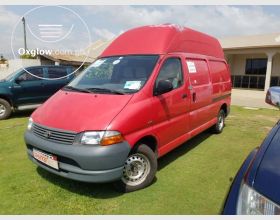 Toyota HiAce 2006 Model