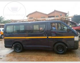 Toyota HiAce 2010 model 