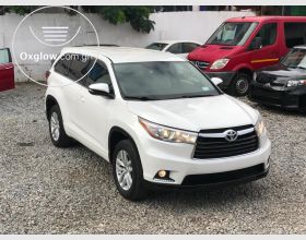 Toyota Highlander LE 2015 Model