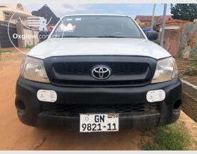 Toyota Hilux 2011 Model