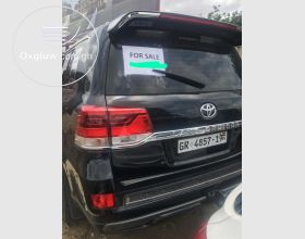 Toyota Land Cruiser 2009 Model