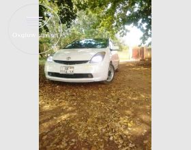 TOYOTA PRIUS ELECTRIC HYBRID