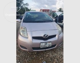 Toyota Vitz 2010 3 Plugs For Sale