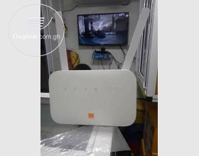 Universal 4G+ Huawei Router