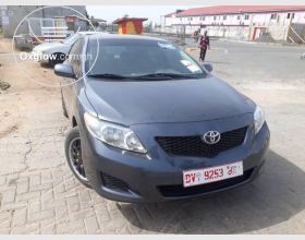 Very Neat Toyota Corolla 2010 Model 
